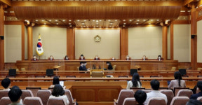 ‘단순 파업도 업무방해죄 처벌 합헌’ 결정에 노동계 노동권 무력화 우려