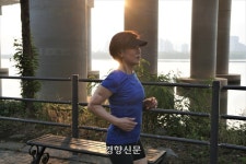 60·70대 근육 언니들이 말한다 “50대? 운동하기 딱 좋은 나이”