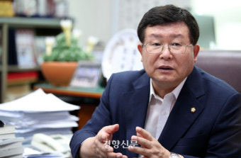 설훈 “‘어대명’이면 당 분열…‘수박’ 규정은 폭력적”[민주당 당권주자 인터뷰]
