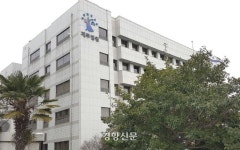 절벽에서 차 추락 치매 노모 숨지게 한 40대 징역 6년