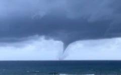 제주 서귀포 해상 ‘용오름 현상’[포토뉴스]