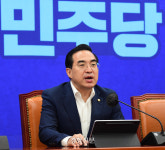 박홍근, 대통령실 인사에 “꼬리자르기도 아니고 꼬리털 뽑기”