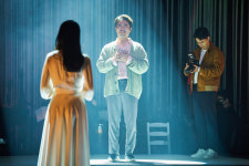 한국 가곡, 뮤지컬과 만나다···5060 관객 부른 ‘첫사랑’