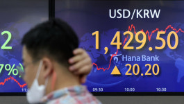 원·달러 환율 1430선도 돌파···개장 후 22원 급등 
