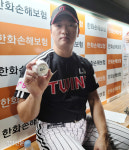 최연소 40세이브 LG 고우석 “많이 맞다보니 여유가 생겼네요”