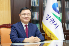 홍남표 경남 창원시장 “방산·원전에 힘…주력산업 생태계 살릴 것”