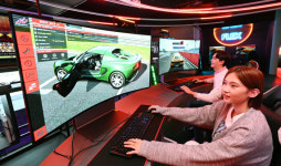 ‘뿅뿅’ 대신 ‘클릭’…현대판 금성오락실[포토뉴스]