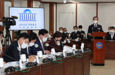 여·야, 김광호 서울경찰청장에 “유튜버 고발만 관심있나” “권력 입맛에 맞는 수사하냐”[국감 2022]
