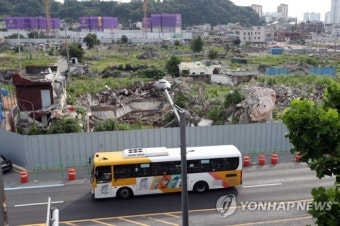 ‘17명 사상’ 광주 학동 재개발 구역 철거공사 재개