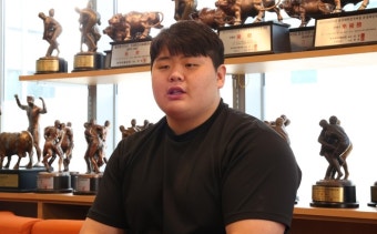 ‘으랏차차’ 37년 만의 대학생 천하장사 김민재 “어린 선수들, 걱정없이 훈련할 수 있기를”
