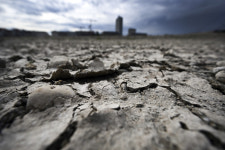 기상이변 속출한 2022년, 관측 이래 5번째로 뜨거웠다···“지구온난화 파괴적 결과”