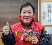 고계곤 군산원예농협 조합장 “속 편한 라면…입소문 덕에 ‘군산짬뽕라면’ 성공했어요”