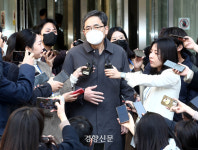 곽상도 ‘아들 퇴직금 50억’ 뇌물 1심 무죄···정치자금법만 유죄