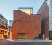 기능과 미의 절묘한 조화…도심의 ‘이면’에서 ‘새 면’을 그리다[공감의 건축-또 다른 건축을 향해]