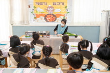 금천구, 모든 어린이집에 ‘특색 교육 프로그램’ 지원[서울25]
