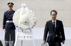 75년 견뎌온 유족들의 외침 “이념 공세 그만, 화합해야”
