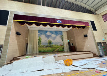 여수 초등학교 강당 천장 벽체 무너져…교사·학생 14명 부상