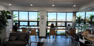 “푸른 바다, 한라산 즐기면서 제주서 워케이션 할래?”