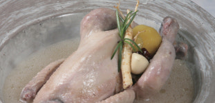 세종대왕님, 삼계탕 드시려면 마트 가야 돼요~