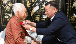 공주시, 백제 문화촌·스마트 경로당 ‘박차’