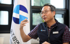 “노동자 배제한 탄녹위 구성 ‘위법’···법은 종이 위 미사여구 아니다”[인터뷰]