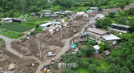 빗속에서 실종자 수색 총력 [현장 화보]