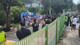 “기자도 경찰도 출입금지”…불법 의혹 반려동물 경매장 가보니