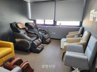 “더이상 그늘 안 찾아도 돼 좋네요” 제주 이동노동자 쉼터 ‘혼디쉼팡’ 가보니