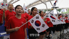 서울 송파구민 1815명 ‘광복절 합창’[현장 화보]