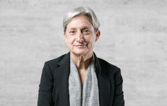 주디스 버틀러 “임신중지 반대는 가부장적 가족행태 강화”[플랫]