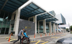 “고향이 없어지는 기분”···‘장애인 체육의 요람’ 정립회관에 무슨 일이