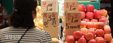 기름값이 불붙인 물가, 다시 3%대 껑충