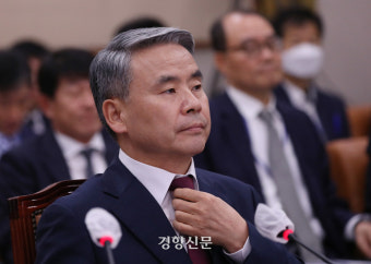 윤 대통령, 이종섭 국방장관 사표 수리 안하기로···민주당 탄핵 추진하나