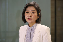 [단독] 김행 복귀 후 위키트리에 정정·손배 등 청구 57건···과거 국민의힘도 신청
