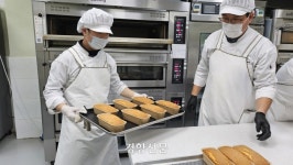 쌀 마을 살린 밀가루…빵 마을로 새롭게 태어난 ‘미원면’ 아시나요?