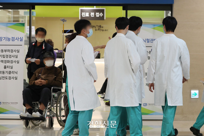 경찰, 복귀 전공의 불법 행위 엄단과 신속 수사 약속