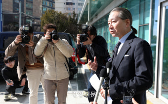 의협, 경찰 압수수색에 “자유와 인권 탄압”···“국민들께 불편 끼칠 수도 있어”