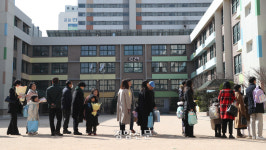 우리는 ‘인기 만점 1학년’[정동길 옆 사진관]