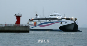 팽목항···10년이 지났지만 기억해야할 이름들은 또렷이 살아있다[포토 다큐]
