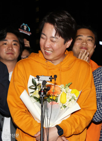 ‘창당·합당·분당’ 이준석, 개인기로 막판 뒤집기 이변[22대 총선]