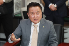 검찰, 오송 지하차도 참사 관련 김영환 충북지사 소환 조사