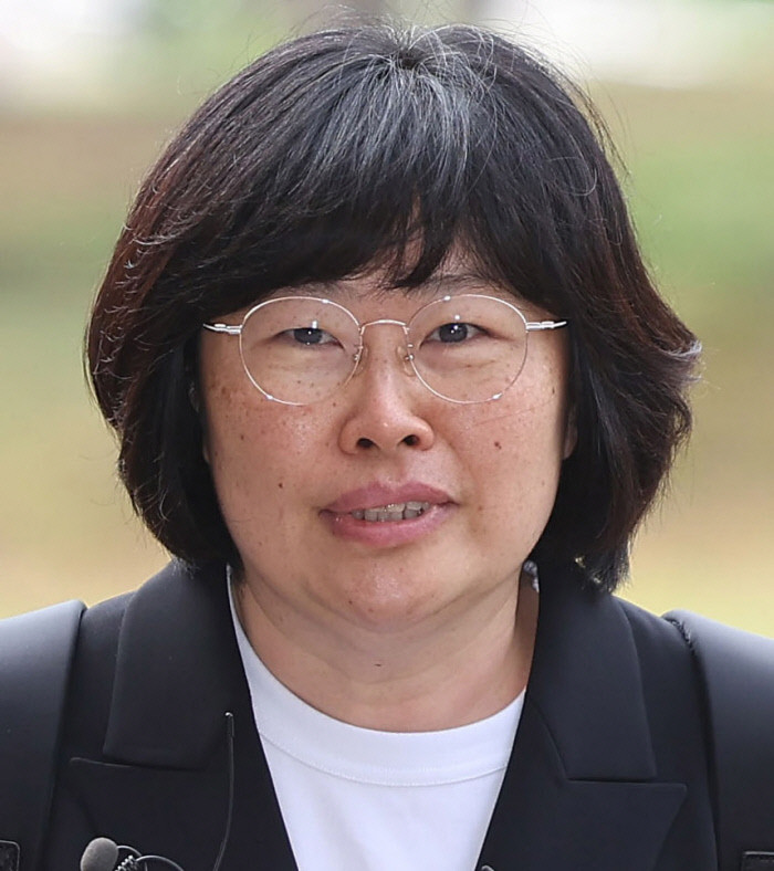유재은 전 법무관리관, 특검에 연일 출석…직권남용 혐의 및 수사 외압 의혹 조사 집중