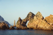 백령도엔 공항, 대청도엔 문화센터···서해 5도 다니는 병원선도