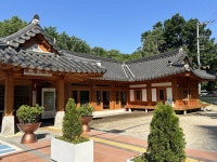 도서관에서 캠핑하고 음악 감상하고···책과 함께하는 가족나들이 ‘수도권 이색 도서관’