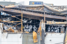 화성금속질화 | ‘23명 사망’ 화성 화재 키운 리튬·염화티오닐, ‘위험물질’ 관리 쟁점