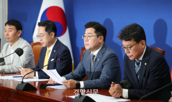 “권한쟁의심판 청구” “국회법상 문제없다”…‘탄핵청원 청문회’ 두고 여야 기싸움
