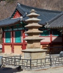 1000년전 석탑에 자물쇠·문고리를 새긴 이유…보경사 오층석탑 보물된다