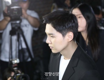 [속보]‘음주 스쿠터’ BTS 슈가 경찰 출석···“죄송하다, 진심 반성”