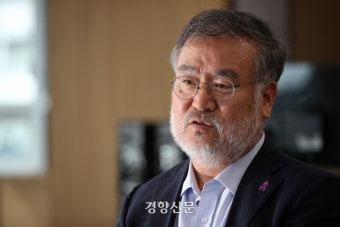 “가장 큰 목표는 피해자·유족들이 일상으로 돌아가게 하는 것”···송기춘 위원장의 다짐