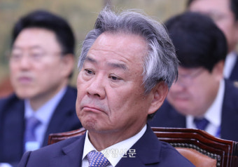 정부, 이기흥 대한체육회장 부정 채용·횡령 등 혐의로 ‘수사 의뢰’
